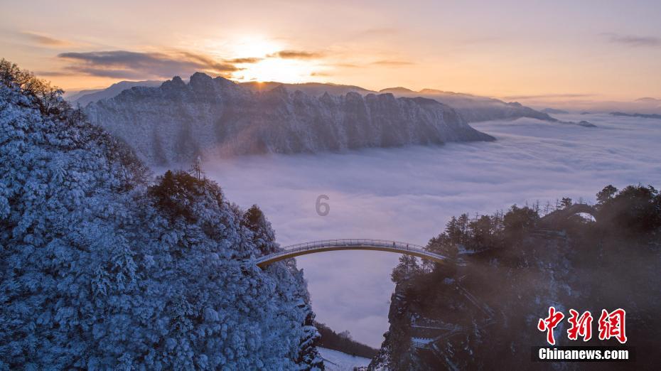 中山路附近的大排档，年底尾牙聚餐就选它
