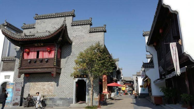 有人说“婚姻，从来不是女生的最终归宿”，为什么？游戏画面